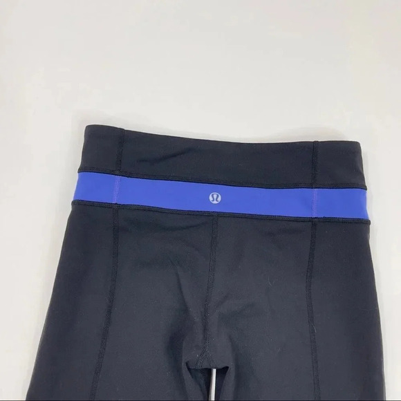 Lululemon Reversible Grove crop legging Size 4 - Picture 10 of 11